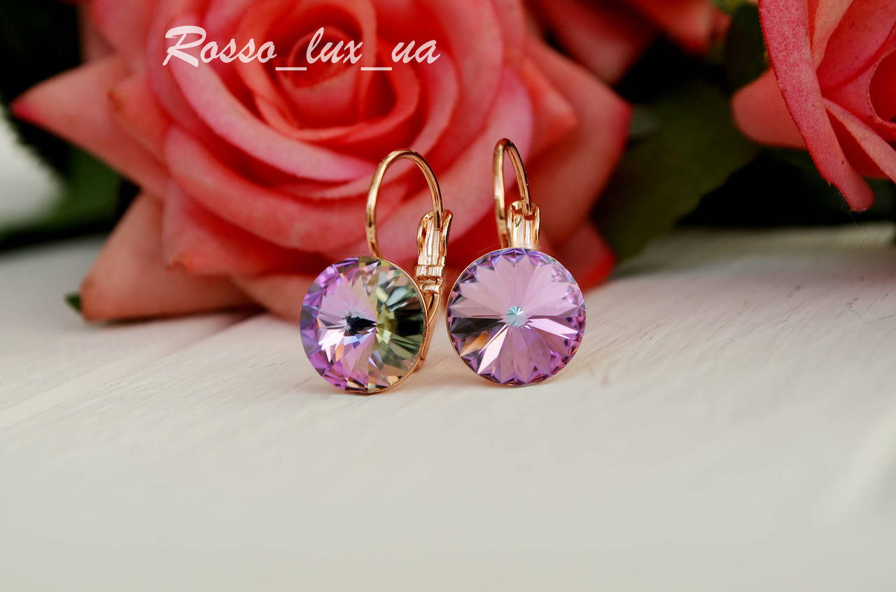 

Серьги с камнями от Сваровски. Медицинское золото . 11 мм .