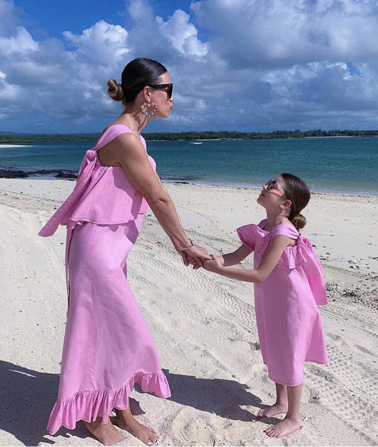 

Летние сарафаны для мамы и дочки