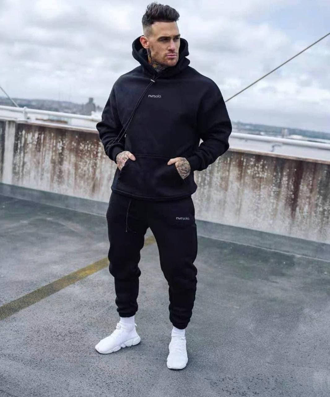 

СПОРТИВНЫЙ КОСТЮМ NVSOLO2
