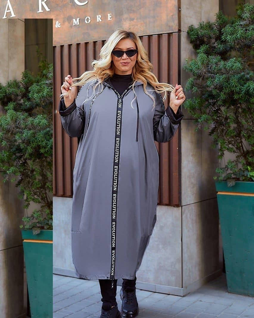 

Женский весенний плащ больших размеров 52-66 с подкладкой, Разные цвета