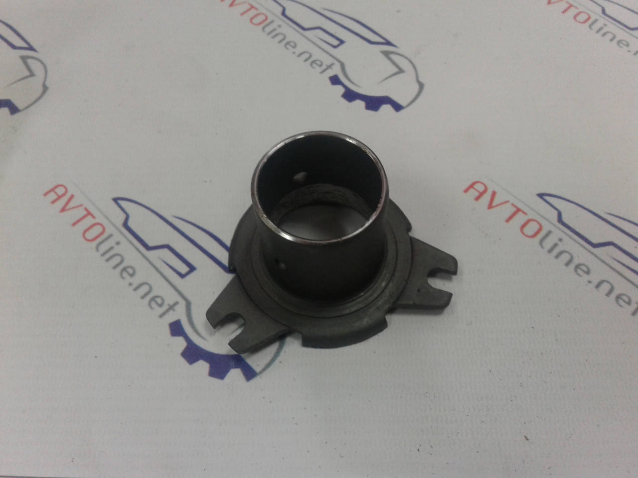 

Направляющая выжимного подшипника Авео Ланос Лачетти (оригинал) Корея