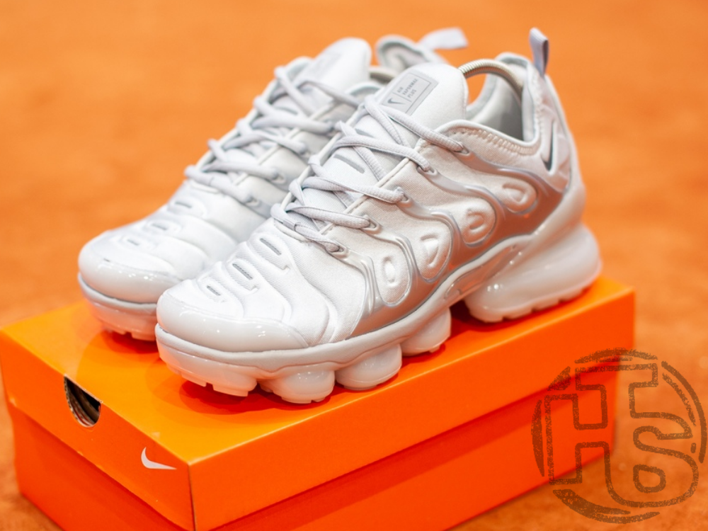 

Женские кроссовки Nike Air VaporMax Plus White Pure Platinum 924453-102, Белый