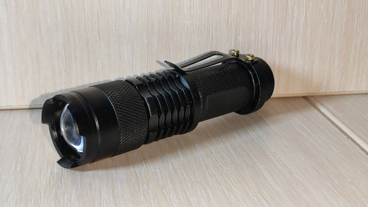 

Фонарик 5W металлический 1*АA или Li-ion 1450