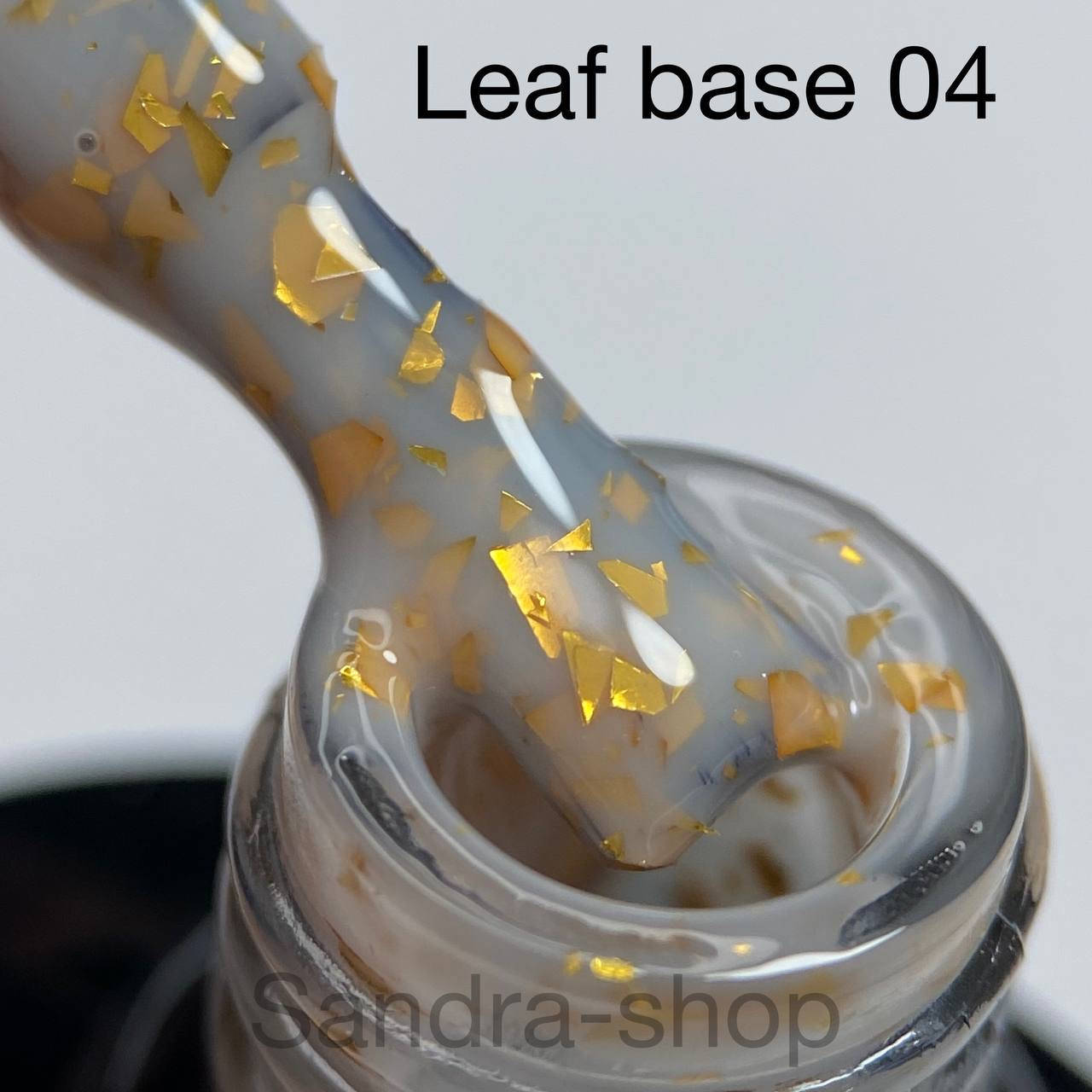 

База с поталью Leaf №04 от Saga 8ml