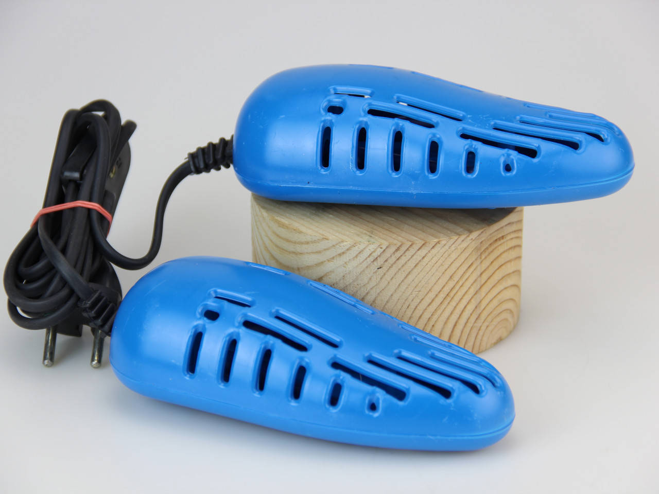 

Сушилка для обуви электрическая Башмачок Shine «Комфорт» 140 мм