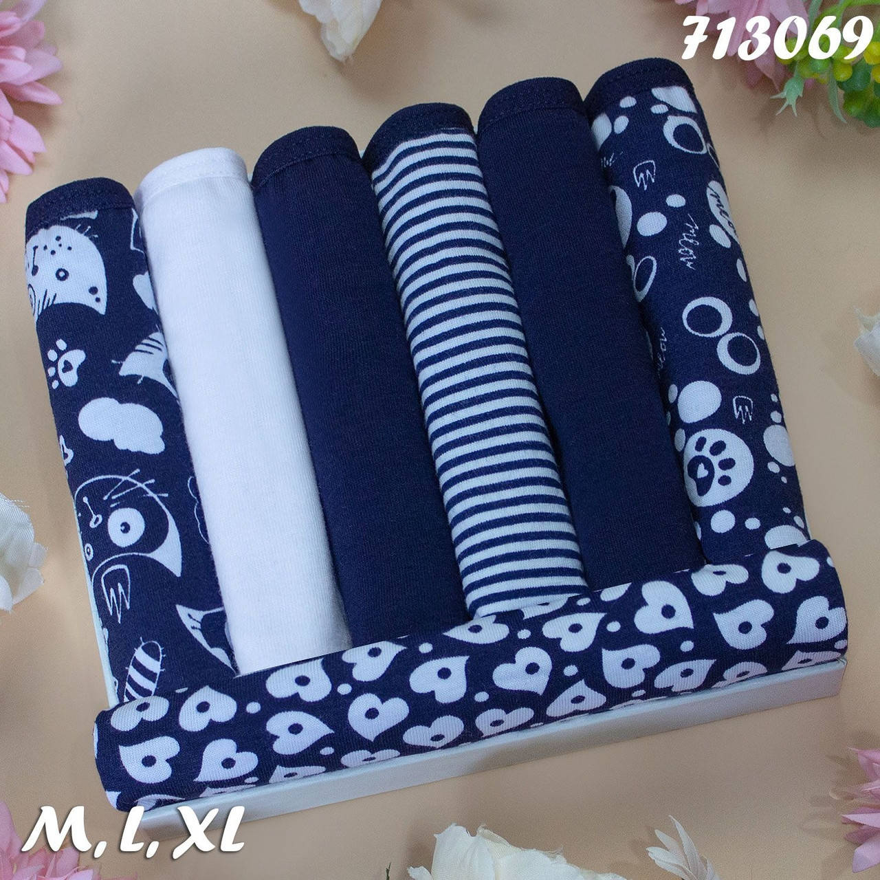 

Трусики женские Nicoletta Турция недельки M 7 шт., Разные цвета