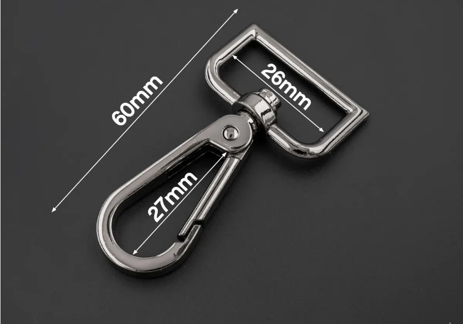 

Карабин 26 мм, Никель, Черный