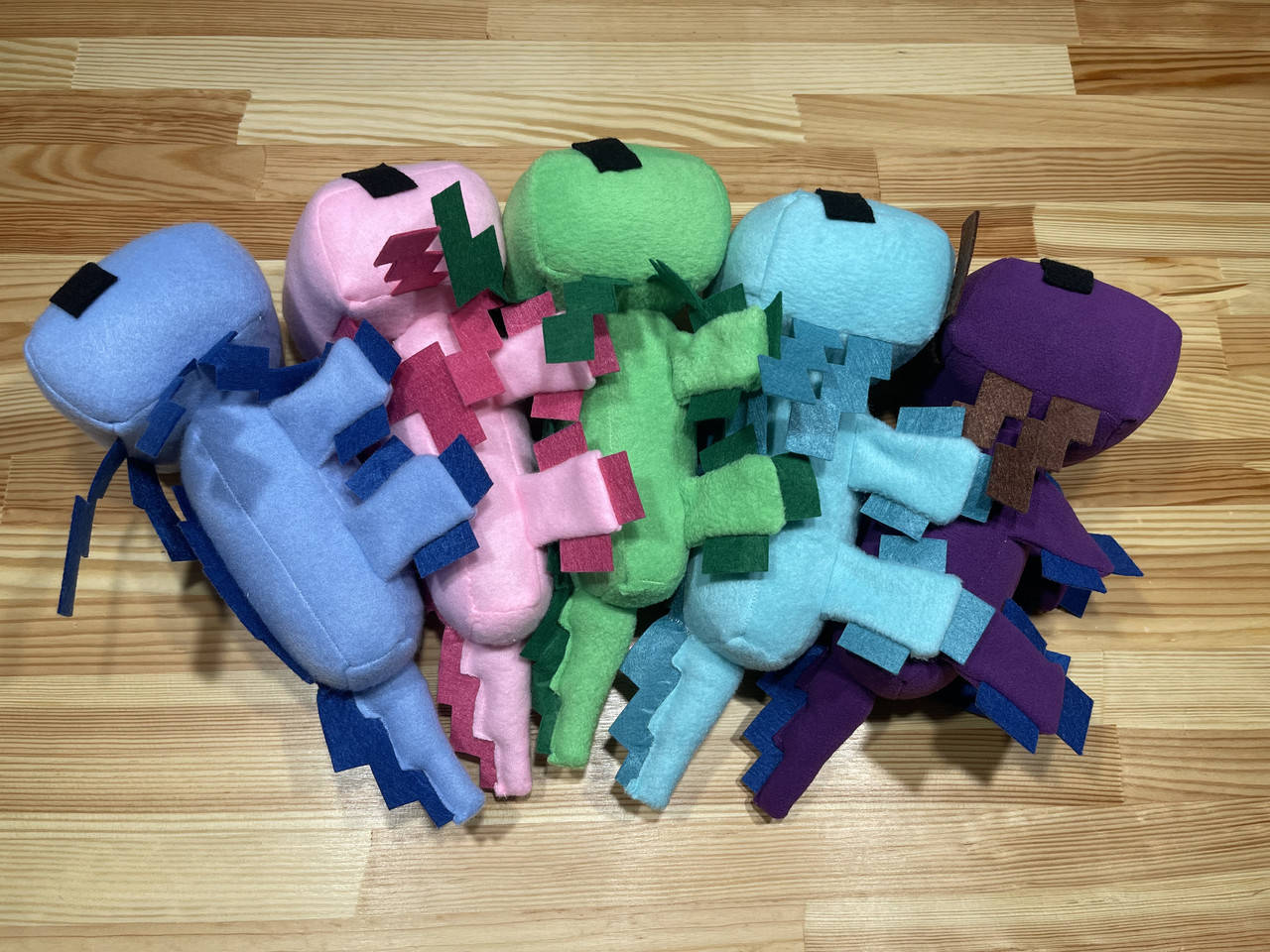 

Мягкая игрушка Аксолотль майнкрафт