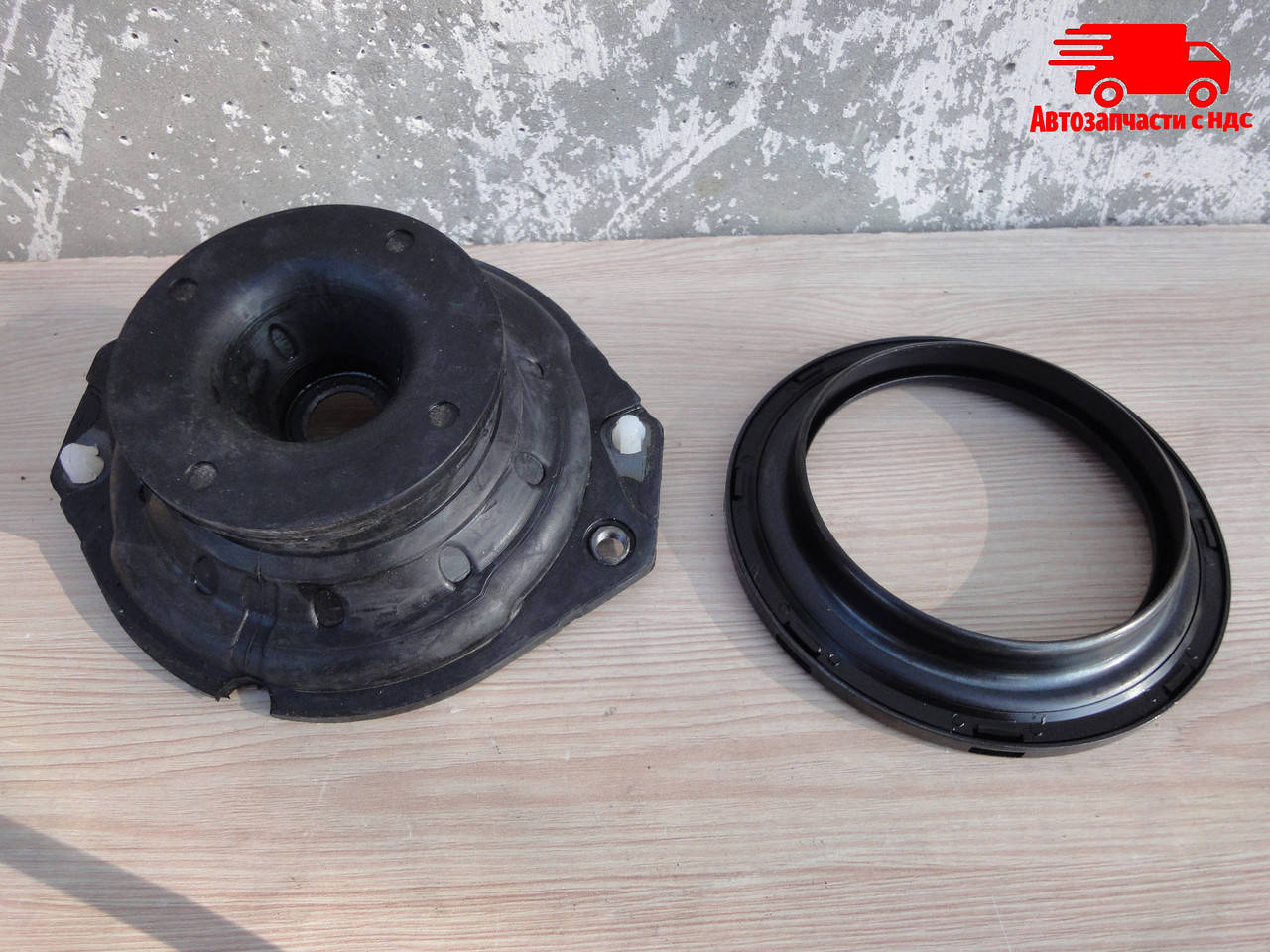 

Опора амортизатора с подшипником RENAULT LAGUNA II, RENAULT VEL SATIS TL MKT185 STARLINE