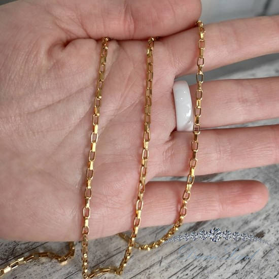 

Цепочка из нержавеющей медицинской стали с позолотой “Решительность” шириной 2 мм