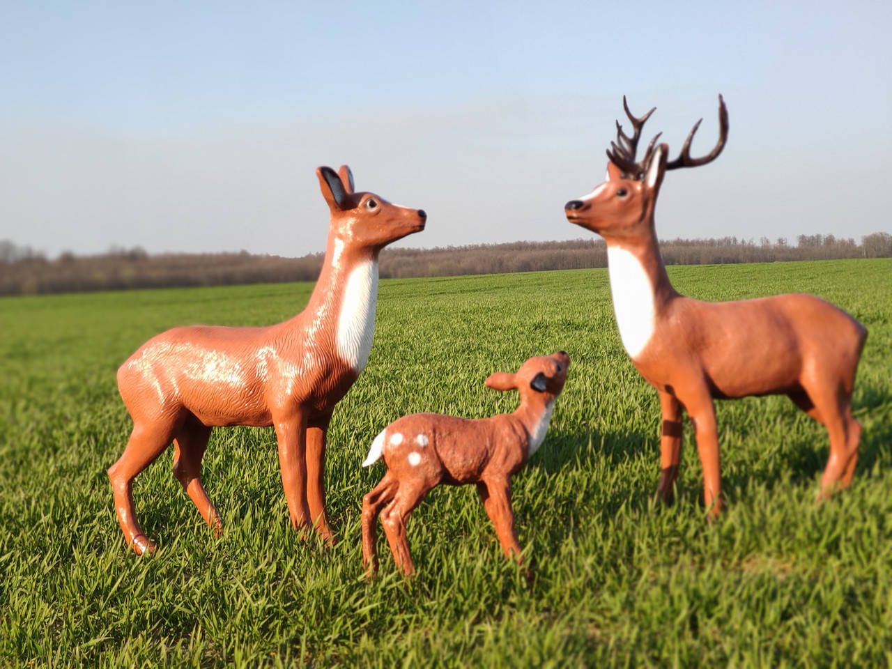 

Садовая фигура Олень №1, Олениха №1 и оленёнок., Коричневый