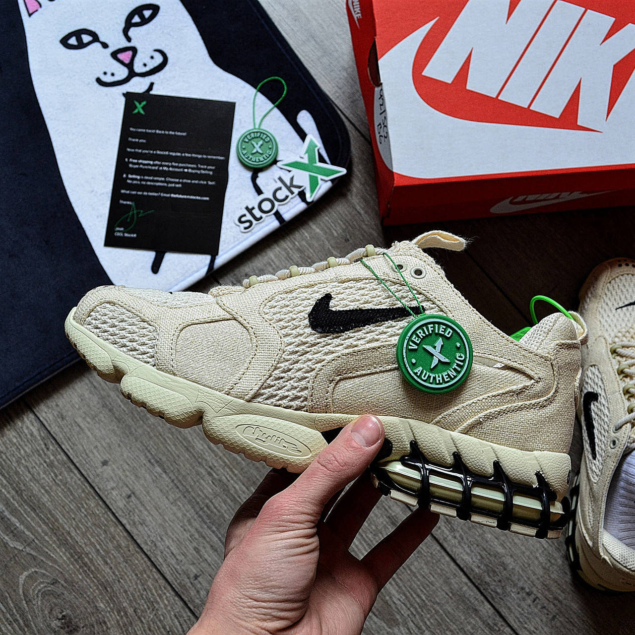 

Мужские кроссовки Stussy Nike Air Zoom Spiridon Cage 2 Fossil Stone, Песочный