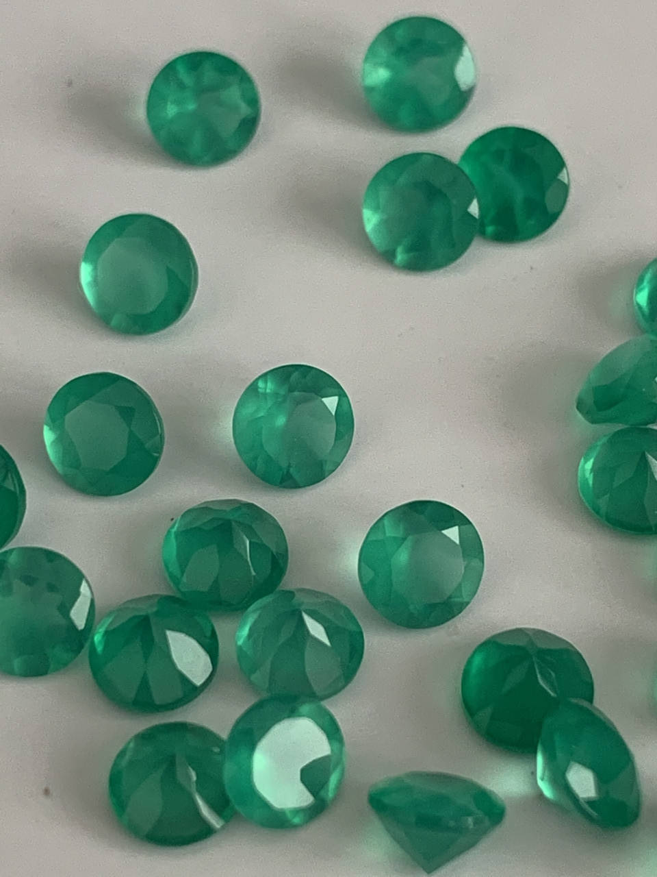 

Природный Хризопраз круг 4,5 мм, Зелёный