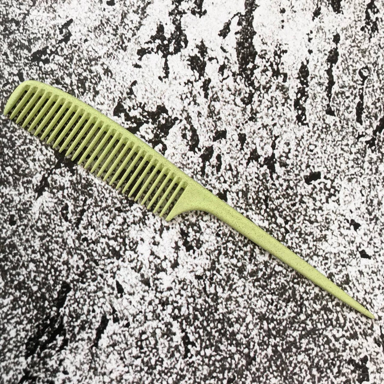 

Расчёска для окрашивания из биопластика YP PROFESSIONAL