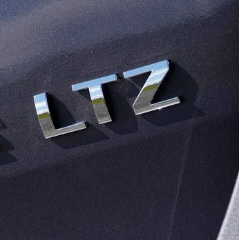 

Эмблема надпись багажника Chevrolet LTZ