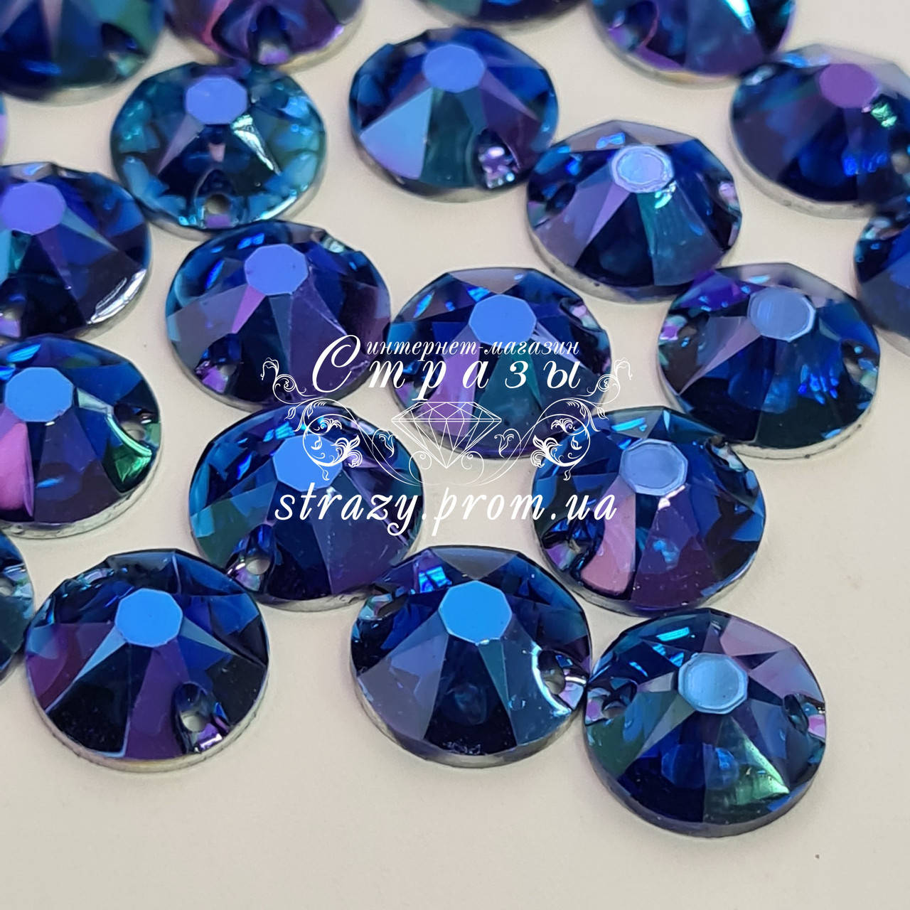 

Стразы пришивные Круги 10мм. 16 граней Акрил Sapphire AB