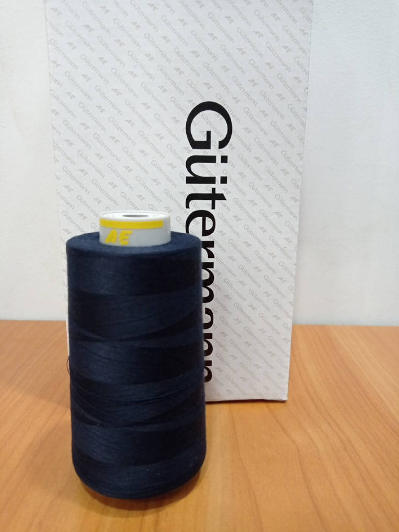 

Нитка Gutermann Perma core №120 5000м. тёмно-синий