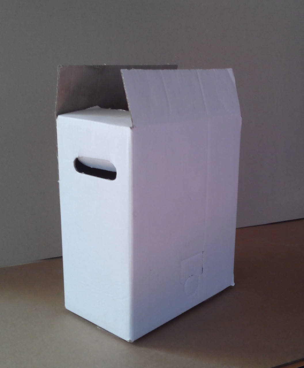 

Коробка 10 л БЕЛАЯ без печати Bag in box