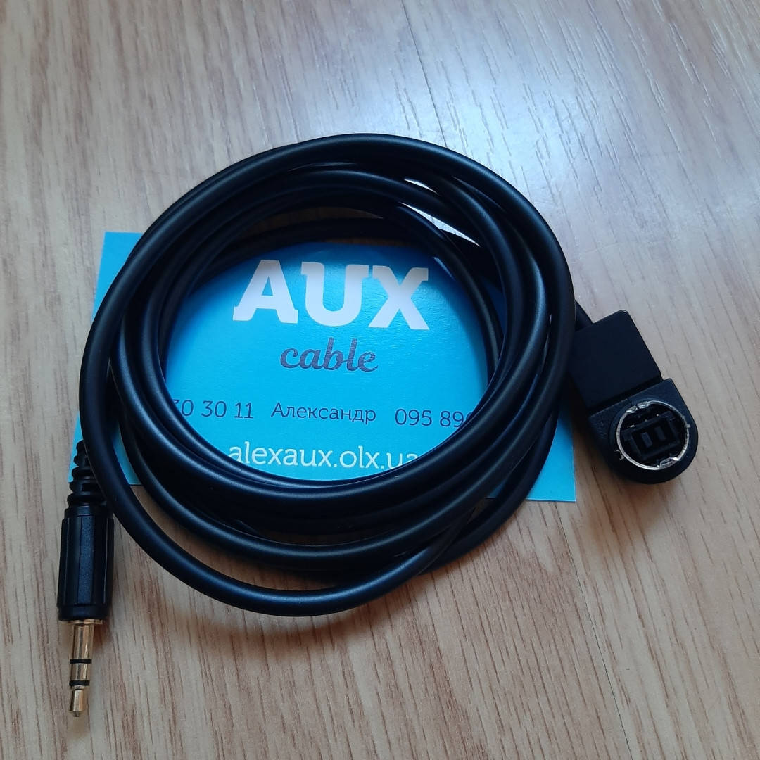 

Кабель aux KCA 121B Alpine
