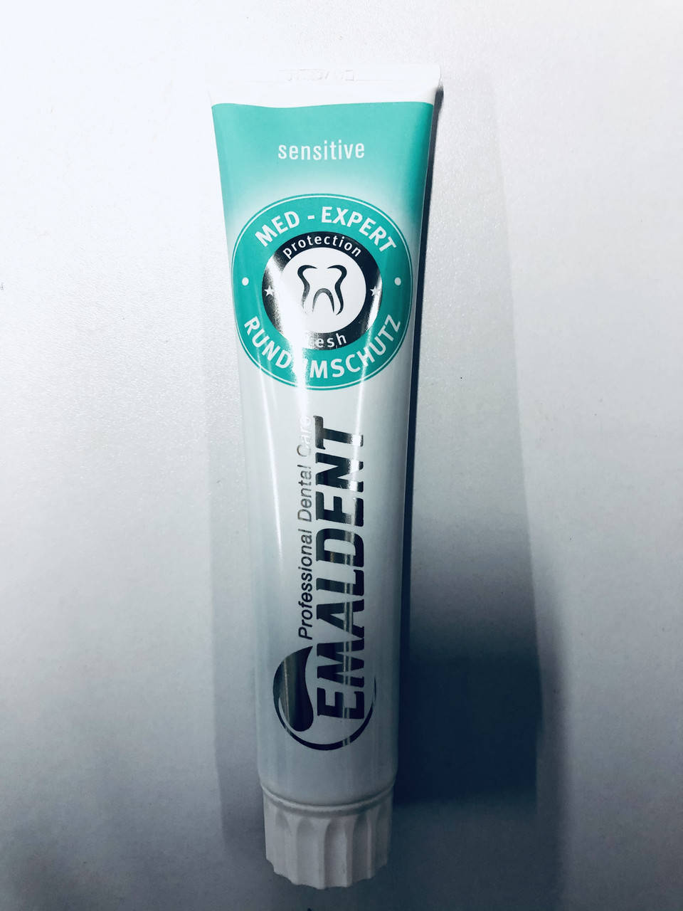 

Зубная паста Emaldent sensitive, 125 мл