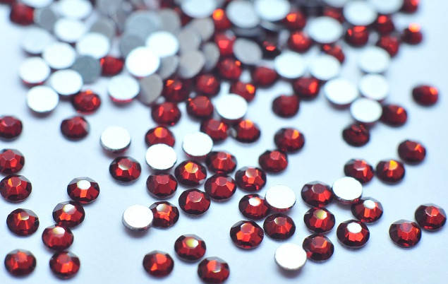 

Стразы гранат хрустальные для дизайна ногтей для маникюра декор
