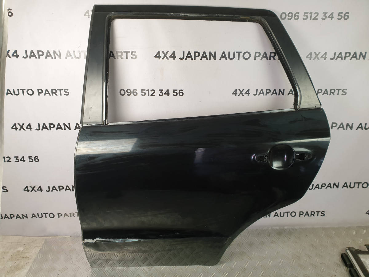 

Дверь задняя левая Hyundai Santa Fe (2006-2012) 770032B020