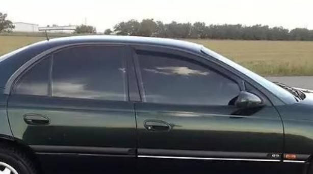 

Дефлекторы окон (вставные!) ветровики Opel Omega B 1993-2003 2шт., HEKO, 25343
