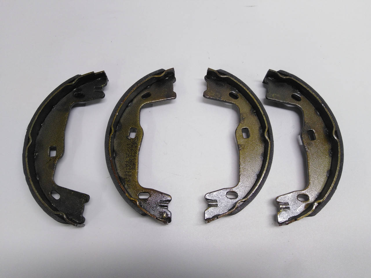 

Колодки ручника Opel Vectra A, Omega A. Опель Вектра А, Омега А.