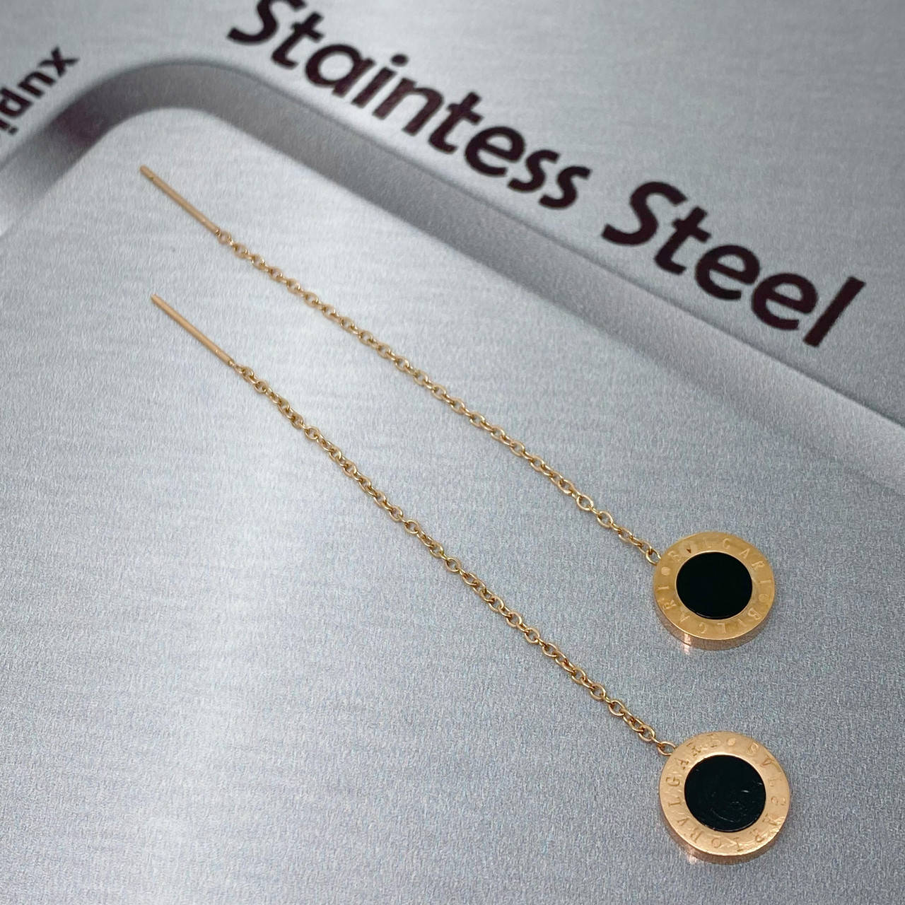 

Брендовые серьги протяжки stainless steel