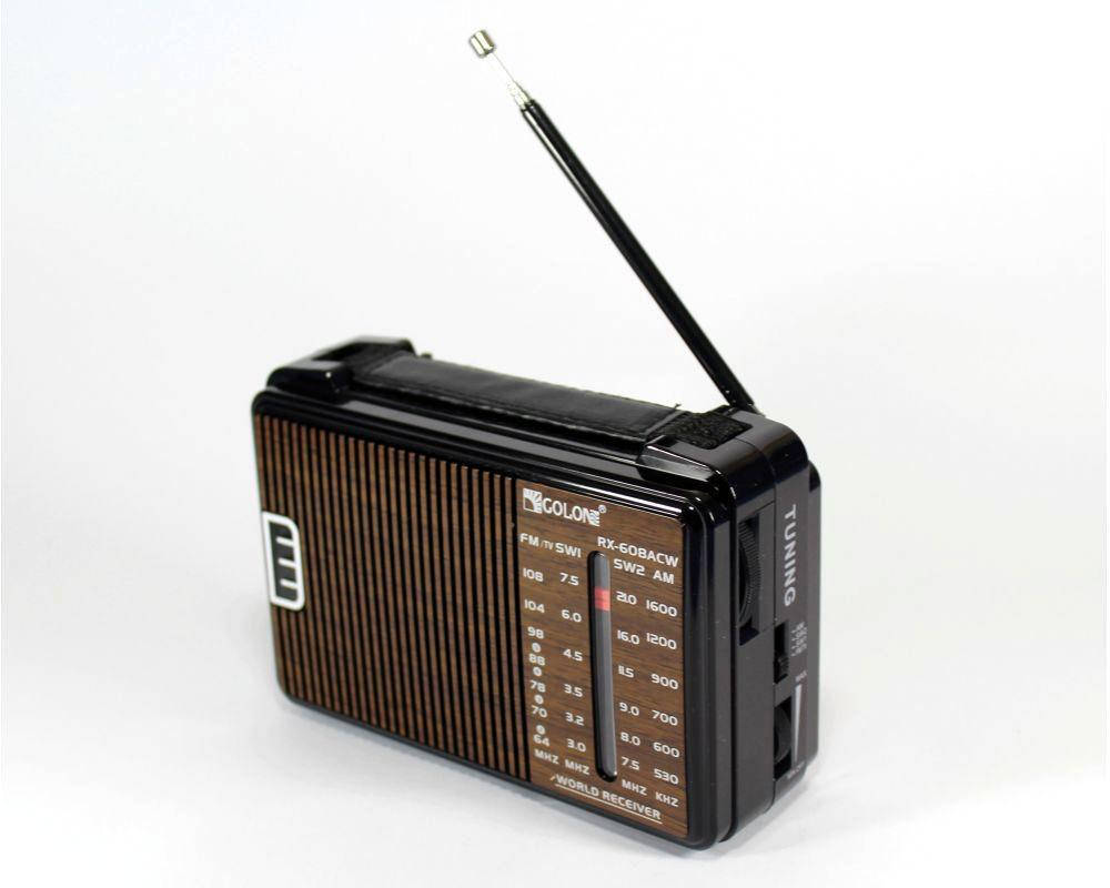 

Радиоприемник GOLON RX-608AC