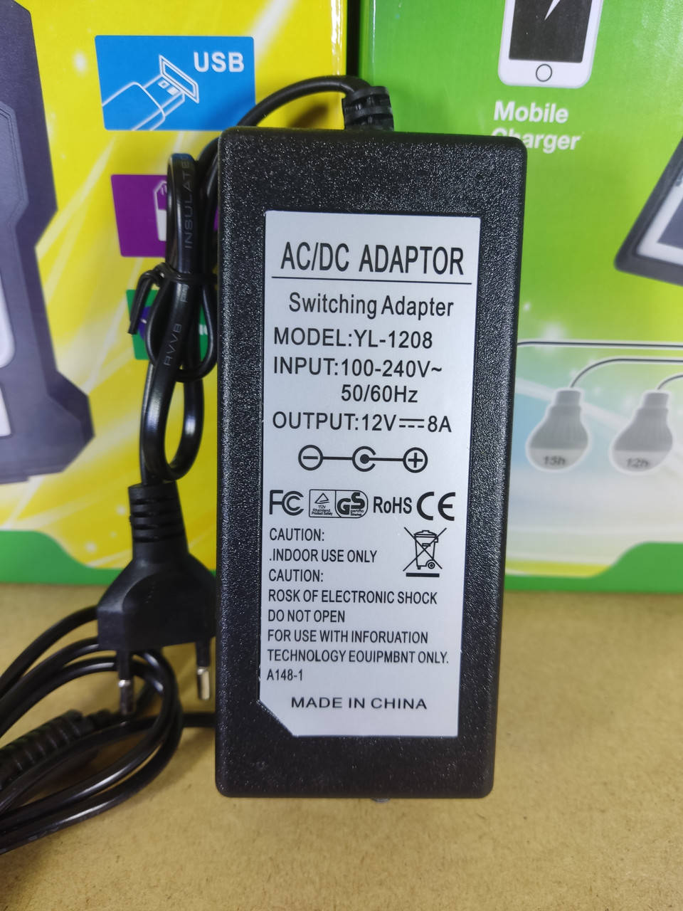 

Зарядное устройство для ноутбука 12V 8A (разьем 5.52.5мм) пластик