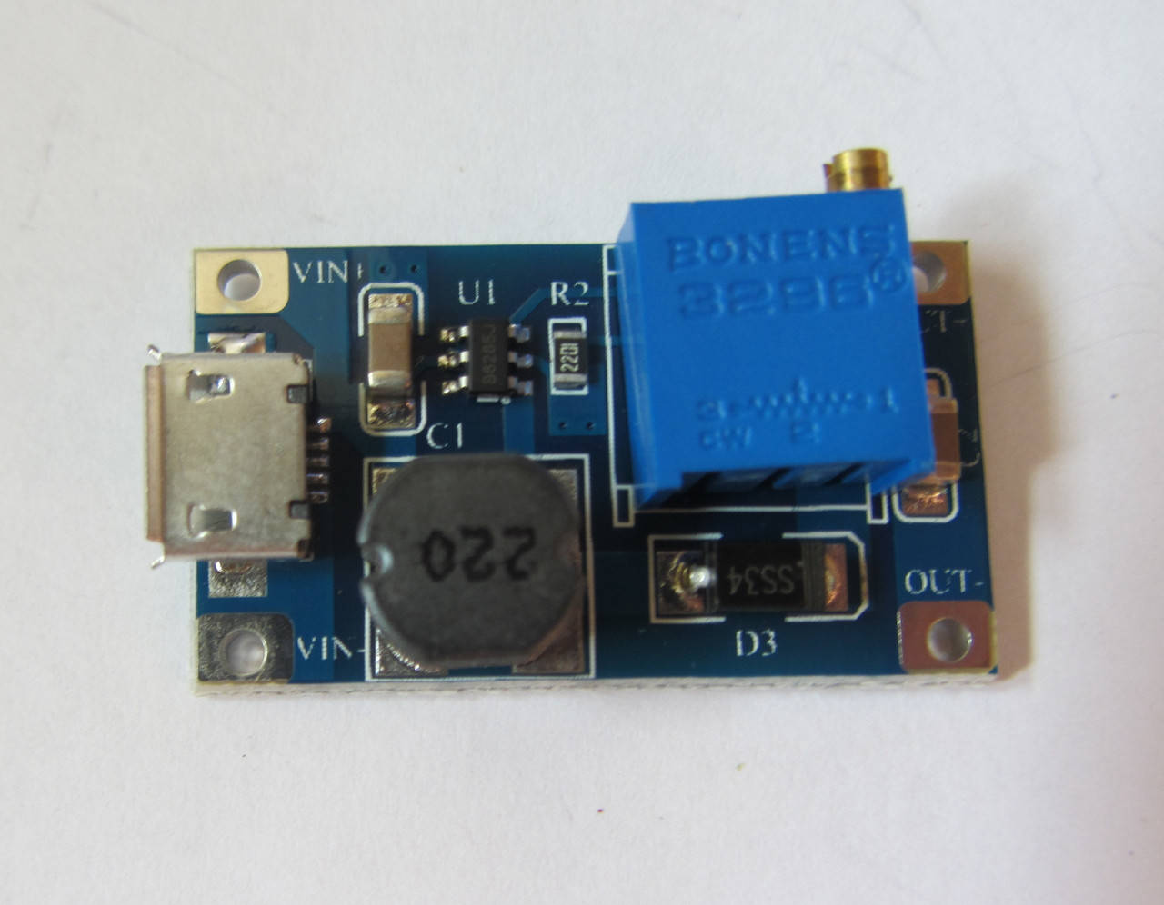 

DC-DC повышающий 2-24в в 5-28 2А мини (Micro USB) КПД 93%