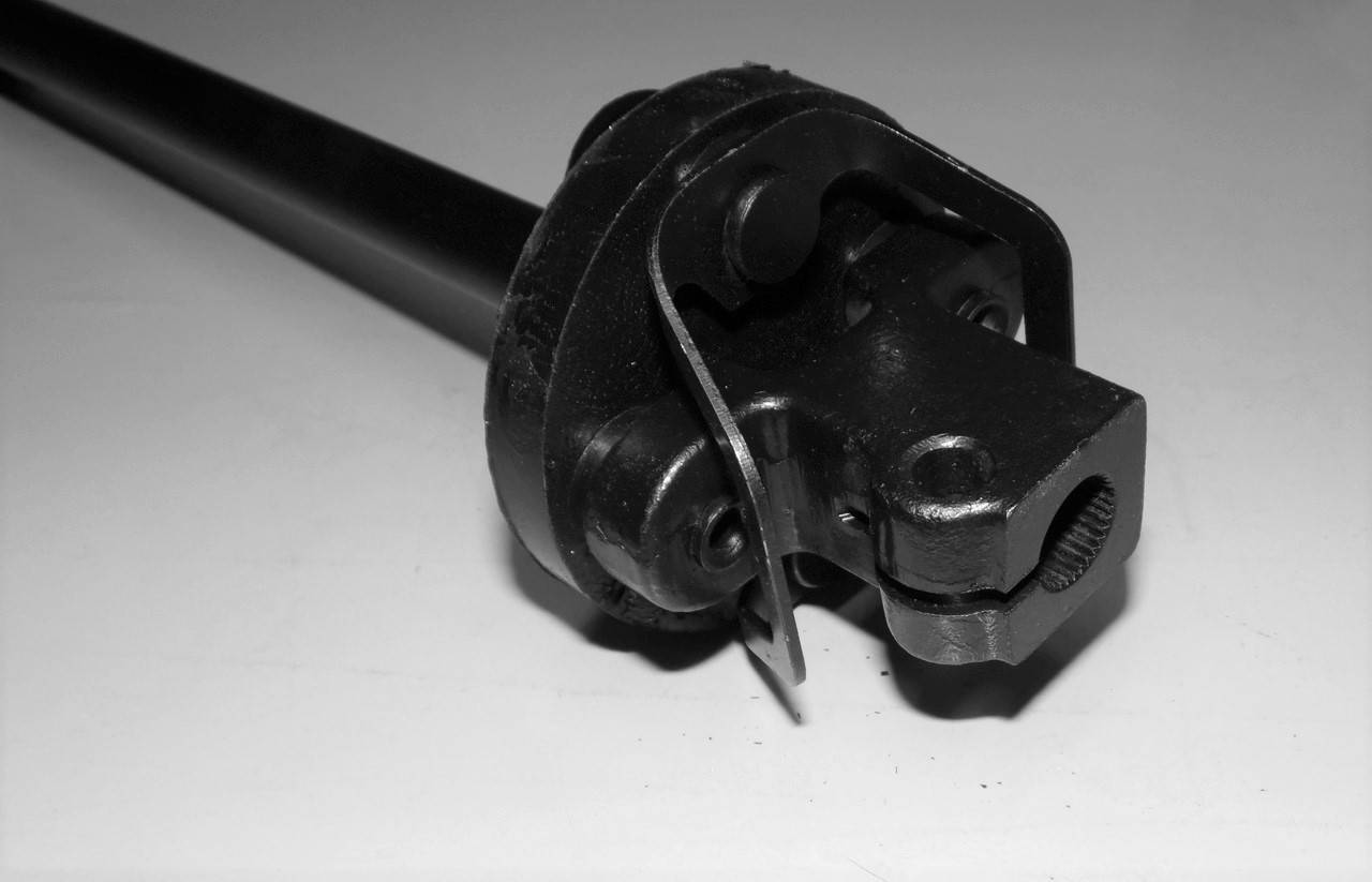 

Форд сиерра Карданчик рулевого вала на Ford sierra кардан рулевой рейки 1544900300