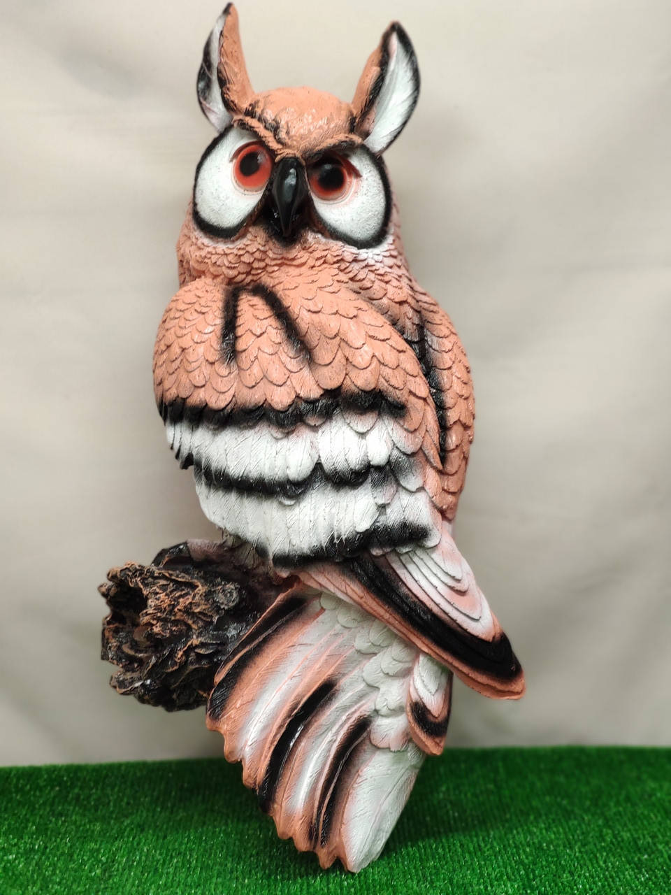 

Садовая фигура Сова навесная Б. декоративная садовая фигура., Разные цвета