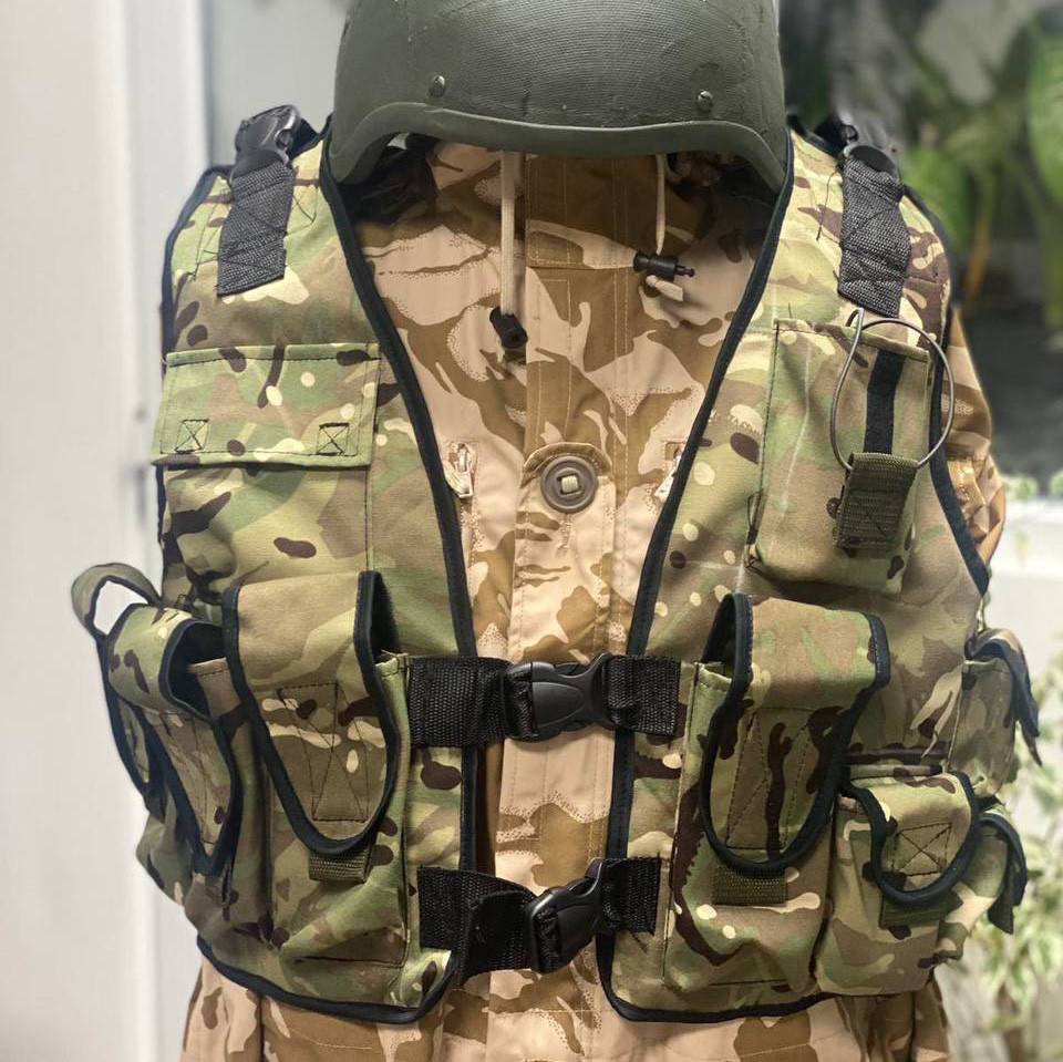 

Разгрузочный тактический жилет / Многофункциональная Разгрузка-Жилетка Камуфляж