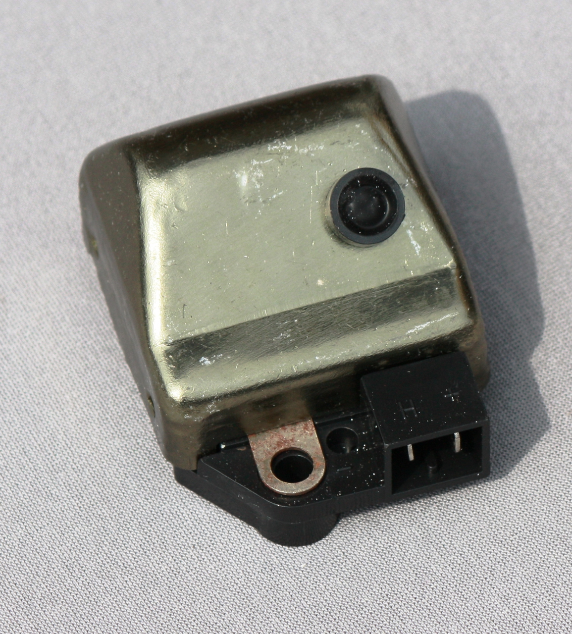 

Реле поворотов мотоцикл ИЖ 12V