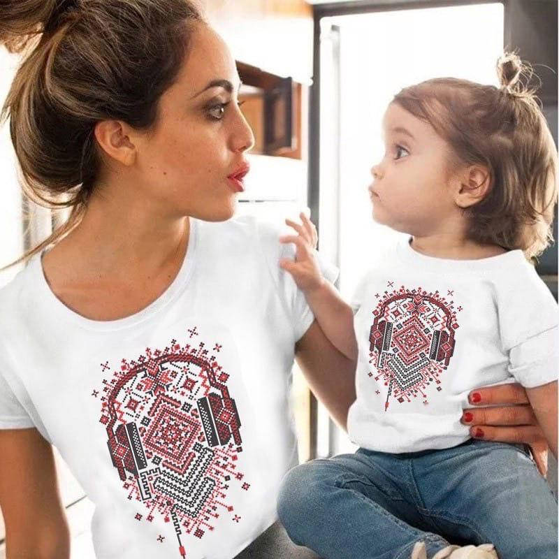 

ФУТБОЛКА МЫ ИЗ УКРАИНЫ "ПЕСНЯ"