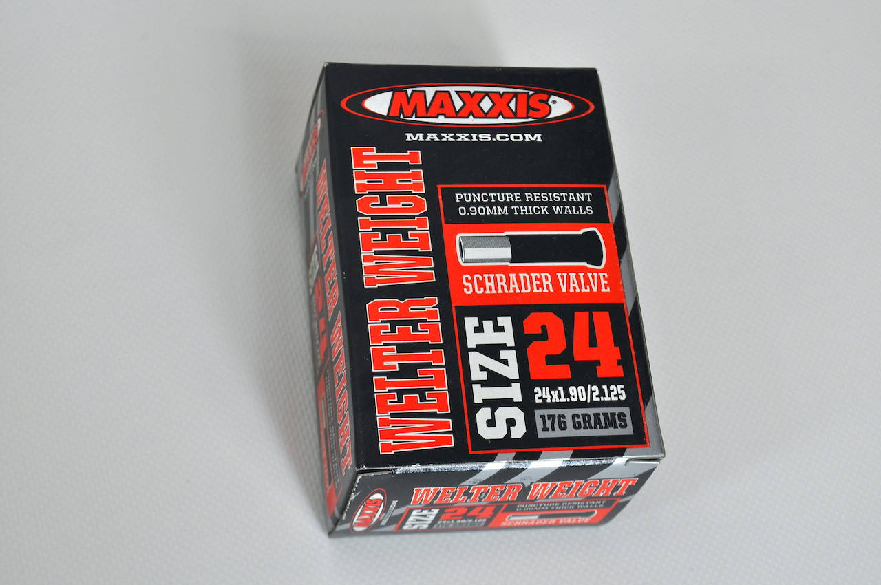 

Камера Maxxis Welter Weight 24 × 1.9/2.125 AV Shrader (IB48701000)