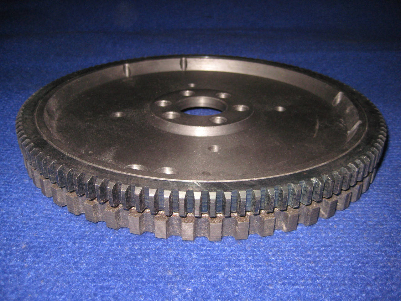 

Маховик инжекторные Таврия Славута ЗАЗ 1102 1103 1105 Део Деу Сенс Daewoo Sens 307-1005115