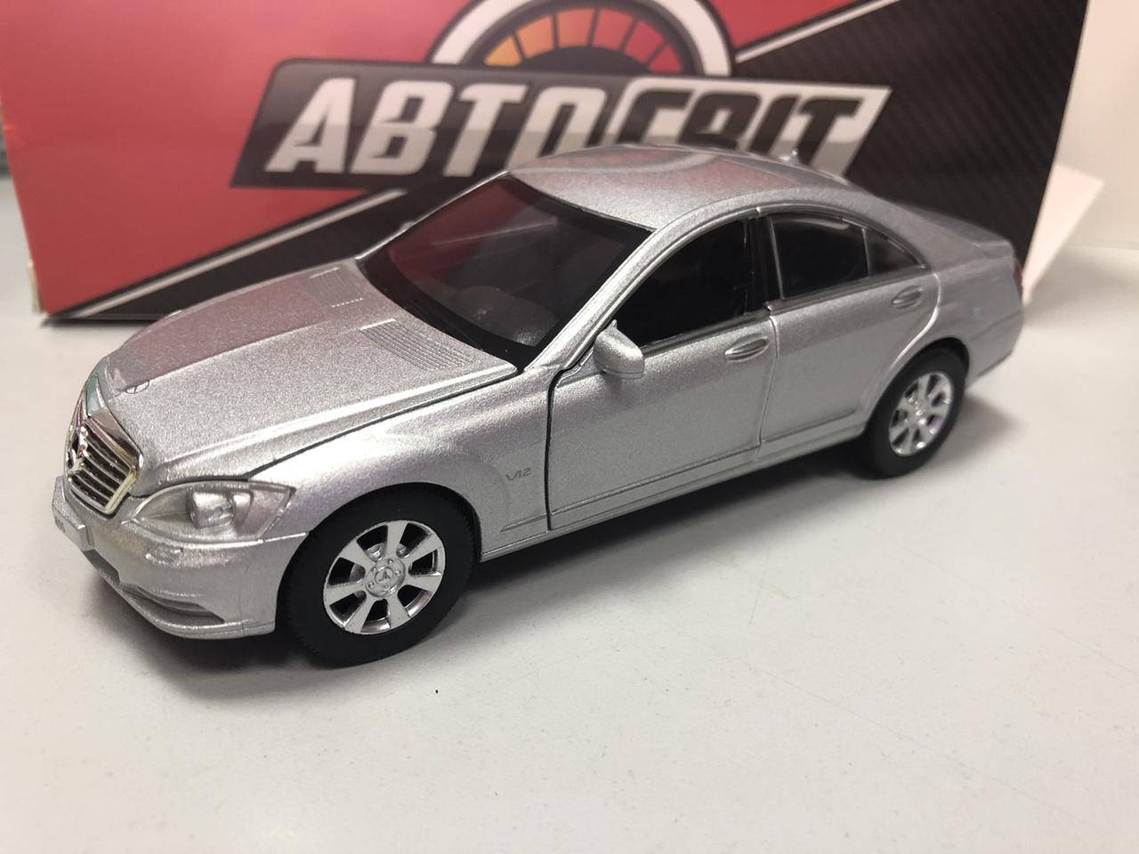 

Коллекционная машинка Mercedes-Benz W221 S600 АвтоСвіт AS-2705 серый