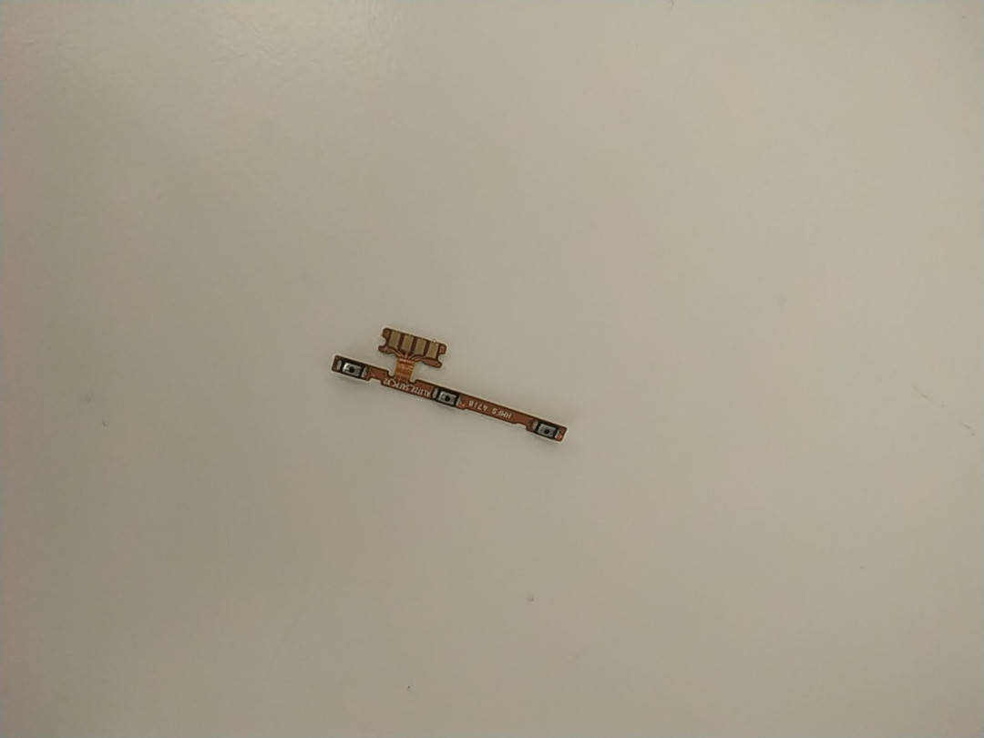 

Шлейф кнопок б.у. оригинал для Xiaomi mi play