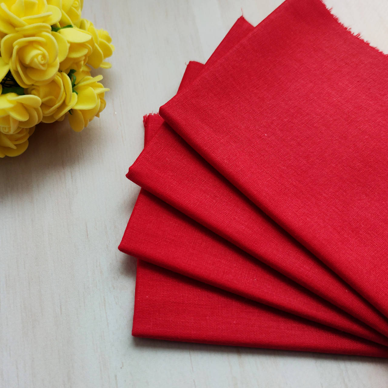 

Ткань однотонный хлопок красного цвета