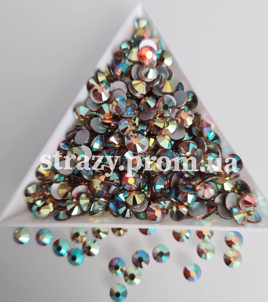 

Стразы ss16 Morning light 100шт, (4,0мм) "Crystal Premium"