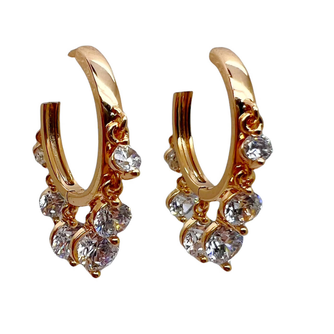 

Красивые серьги кольца в камнях xp. 18k