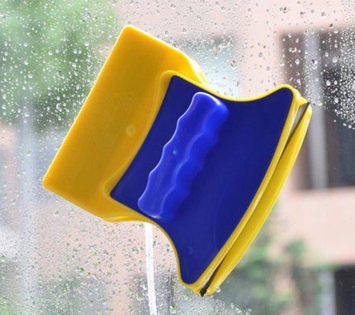 

Магнитная щетка для мытья окон UTM Glass Wiper с двух сторон