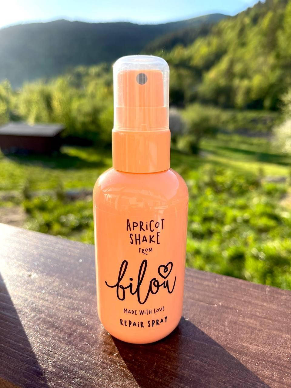 

Восстанавливающий спрей для волос Bilou Apricot Shake Repair Spray 150 мл