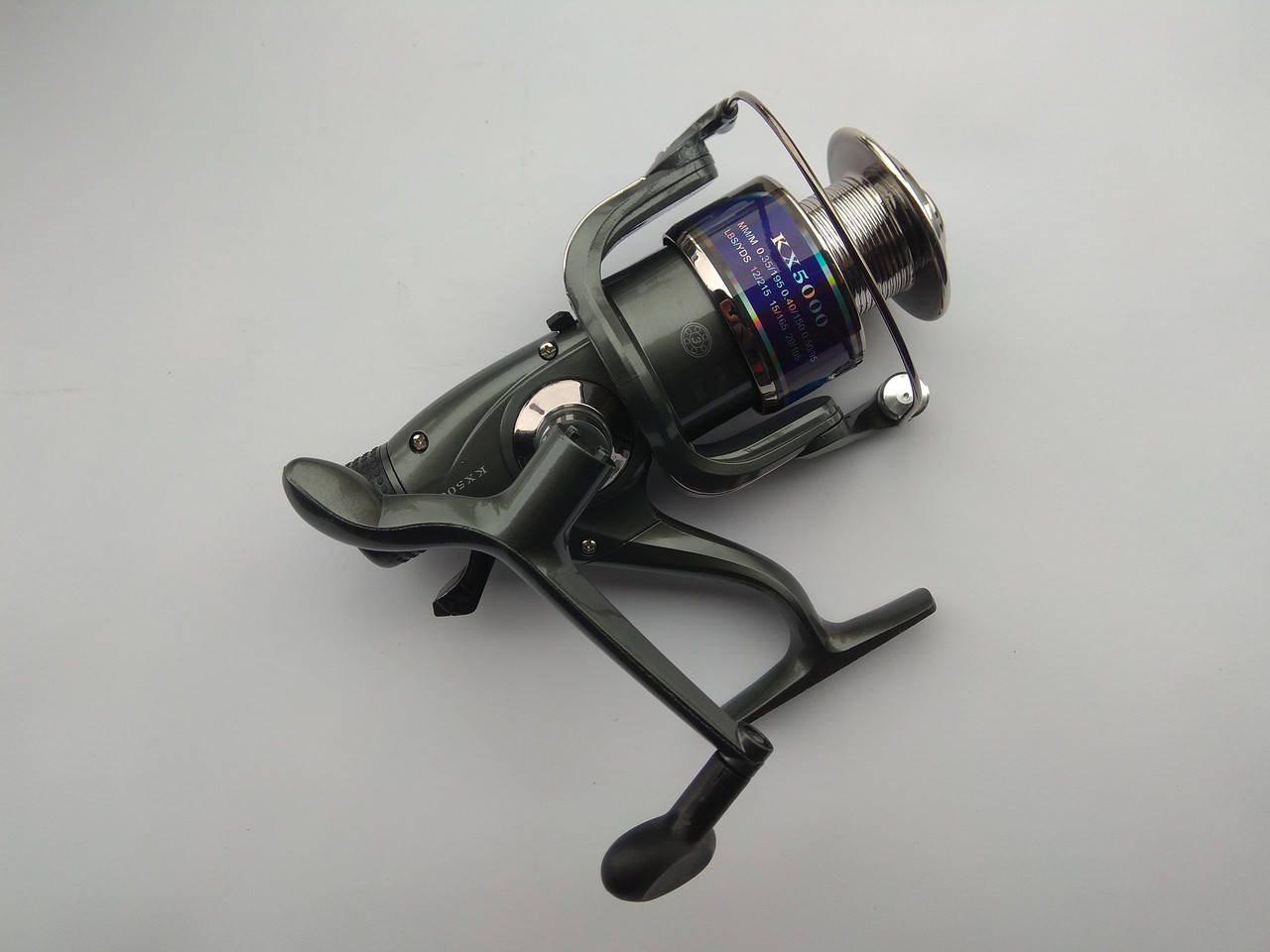 

Катушка KAIDA KX5000 3bb с байтраннером, Серый