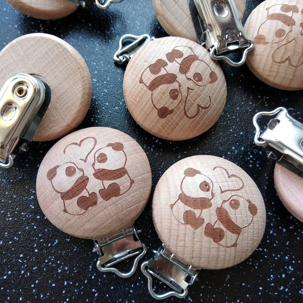 

Зажимы-клипсы "Панды" для держателей, грызунков, подвесок, 35х48 мм, деревянные, Бежевый