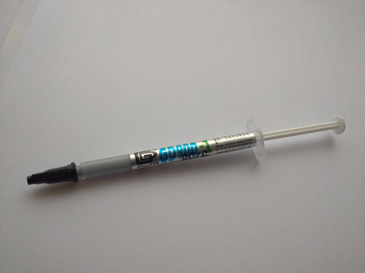 

Термопаста GD900-1 1г шприц, с серебром 6 W/мК