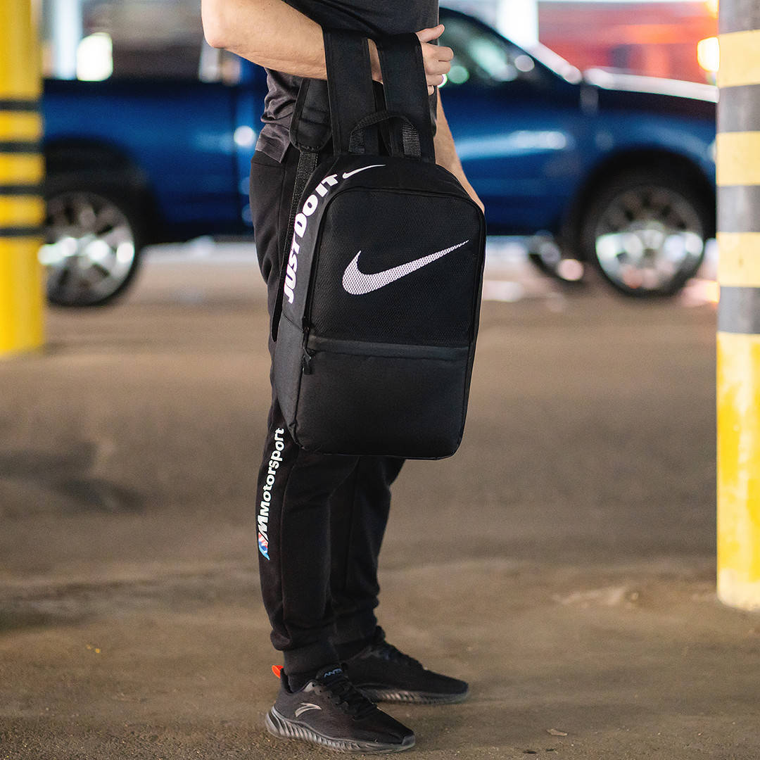 

Рюкзак спортивный NIKE Городской рюкзак для тренировок, учебы, путешествий Черный